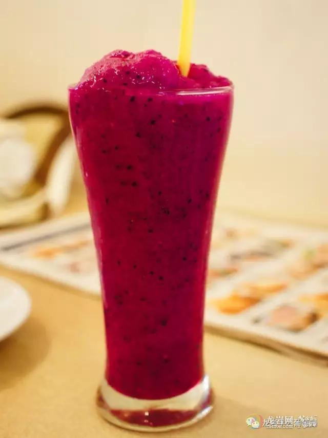 丰艺葡萄园喊你过来园子里吃火龙果冰沙啦