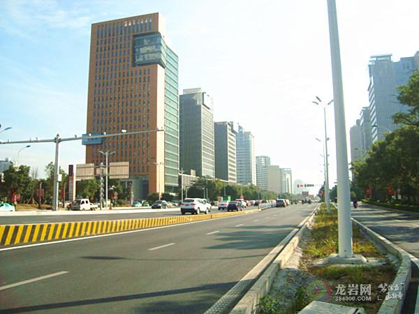 龙岩市区人口有多少_龙岩市区地图