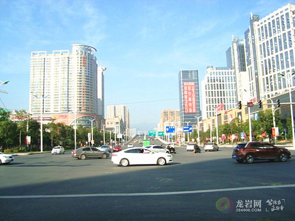 龙岩市区人口有多少_龙岩市区地图