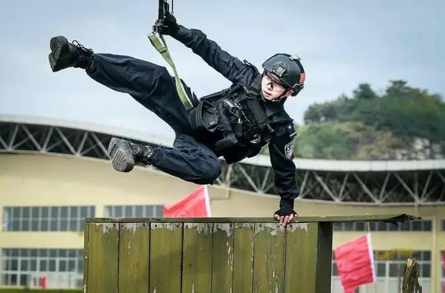 龙岩巡特警反恐大队招应急处突队员 你也可以